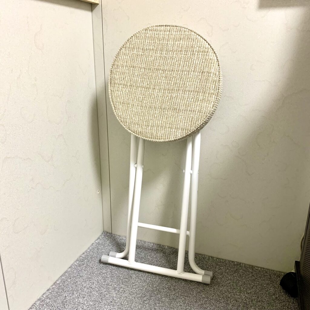 折りたたみ椅子